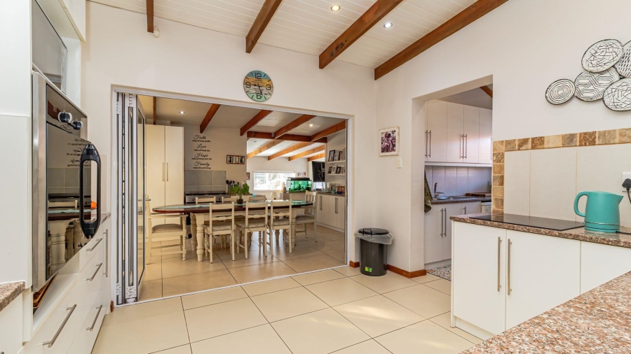 3 Bedroom Property for Sale in Gansbaai Central Western Cape